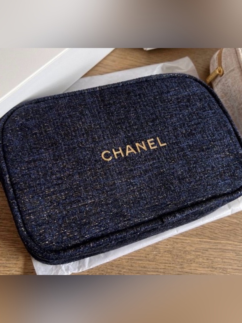 CHANEL NWT Navy Blue Textured Iconic Makeup Bag Limited Edition Brand New - Picture 2 of 2